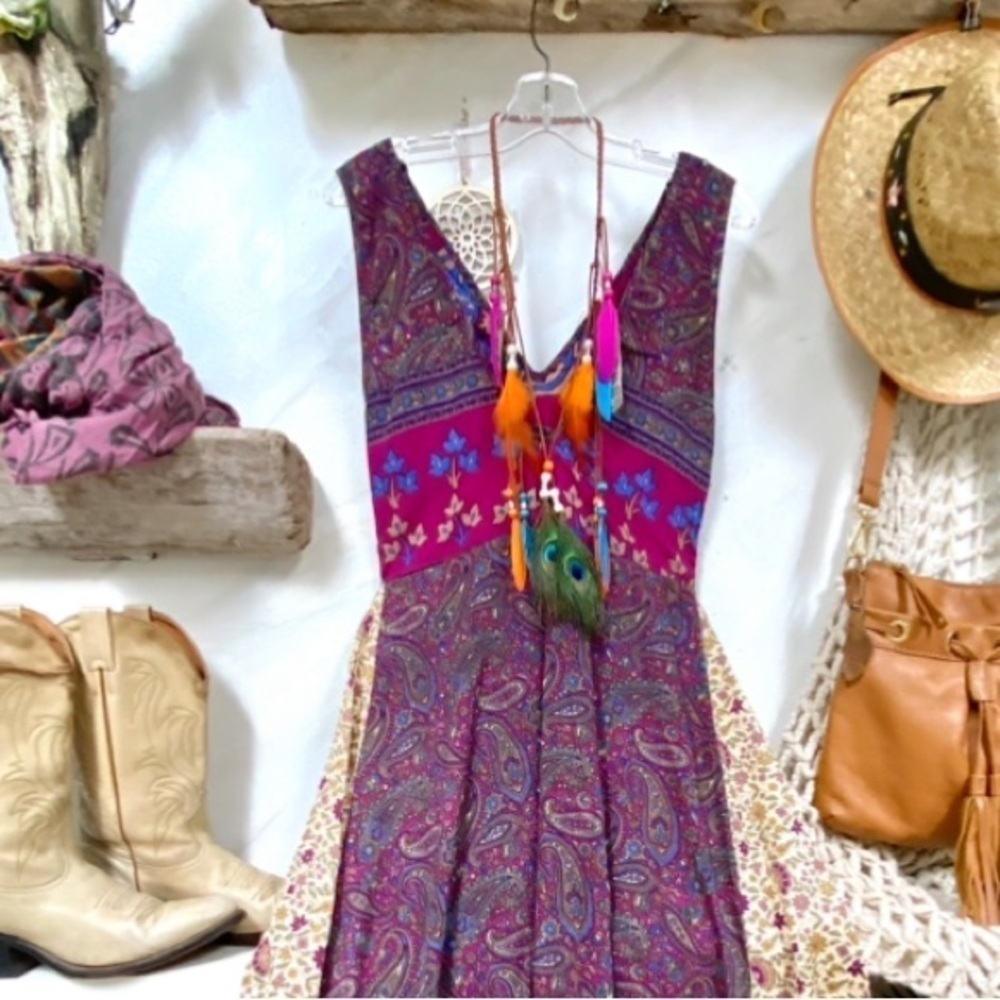 Southwestern feather boho necklace multicoloured w Gypsy/hippy vibe